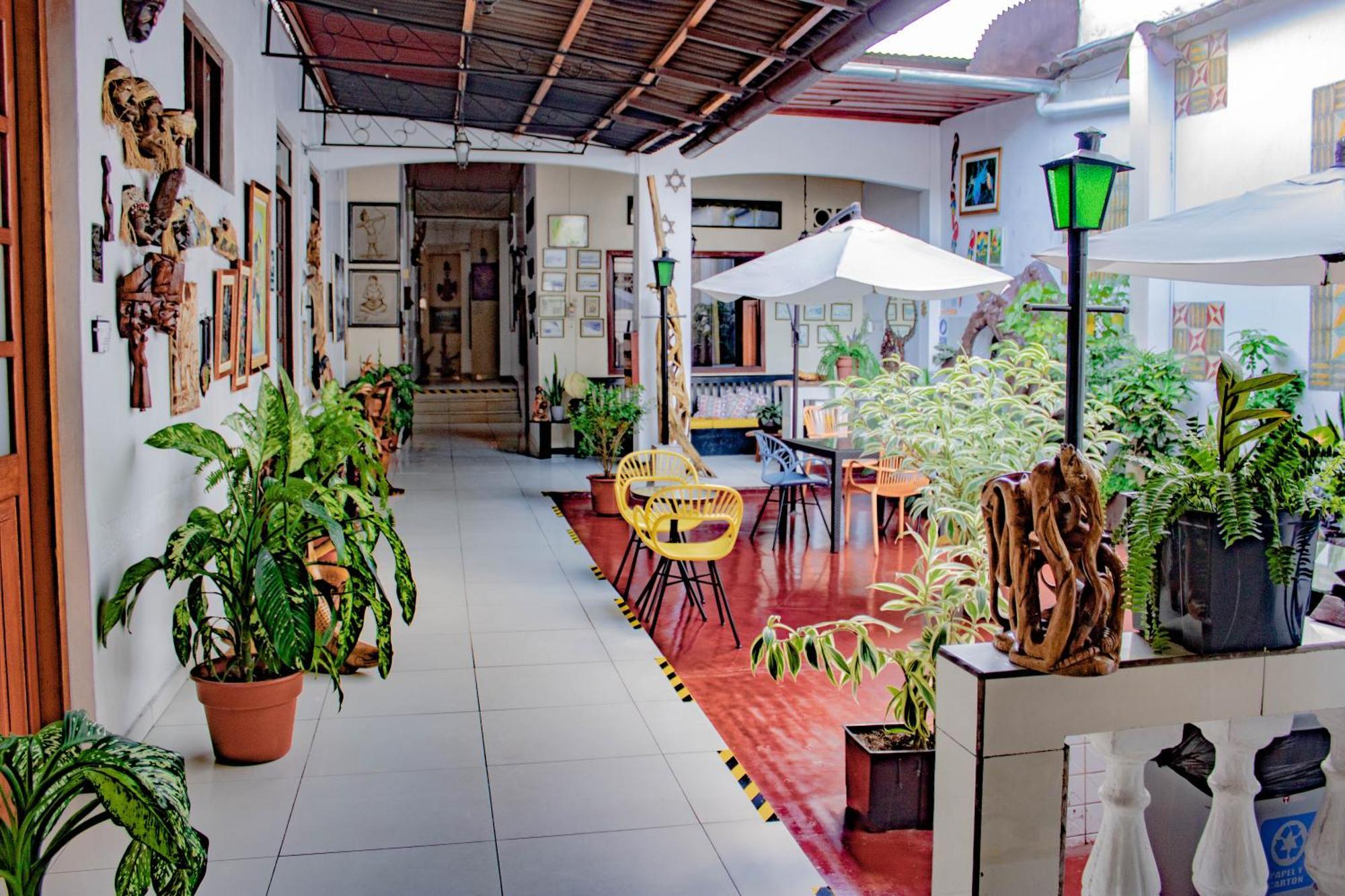 Hotel La Casona Iquitos Exterior foto