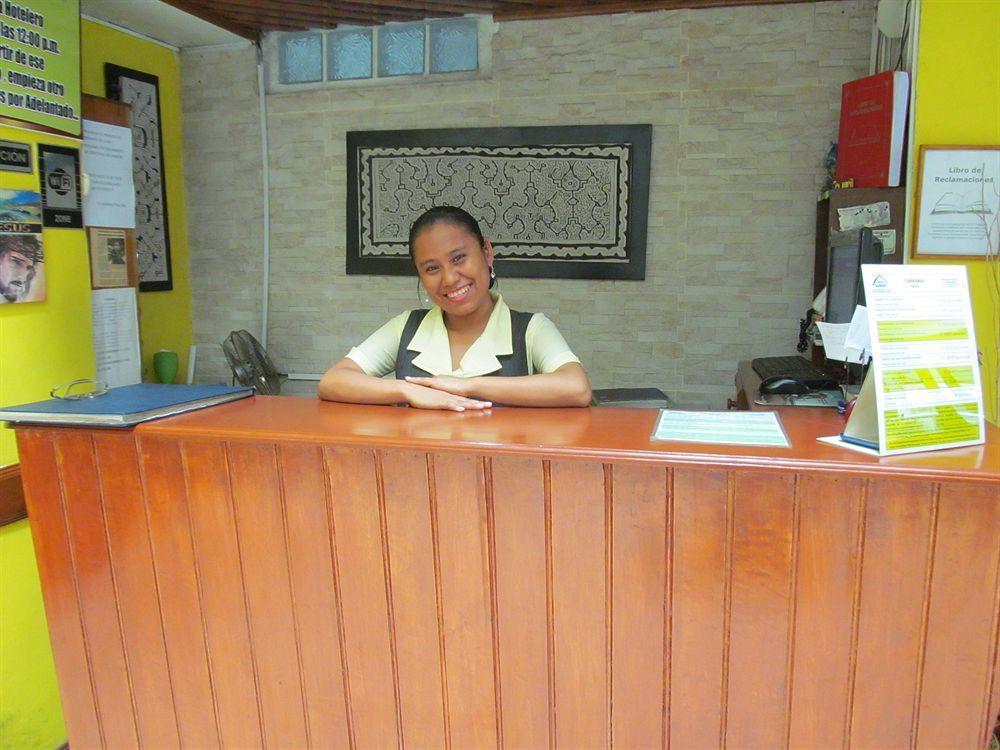 Hotel La Casona Iquitos Exterior foto
